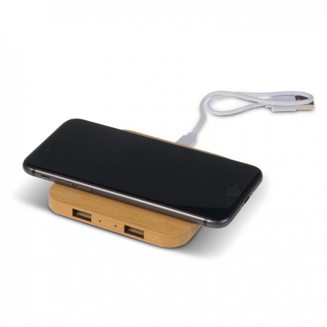 Bamboo Wireless charger with 2 USB hubs 5W 2.jpg